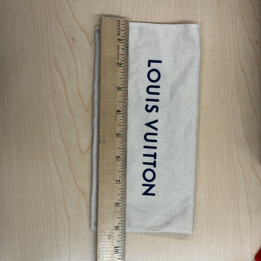 Authentic Louis Vuitton Wallet Duster Bag (Protection!) - Picture 6 of 7